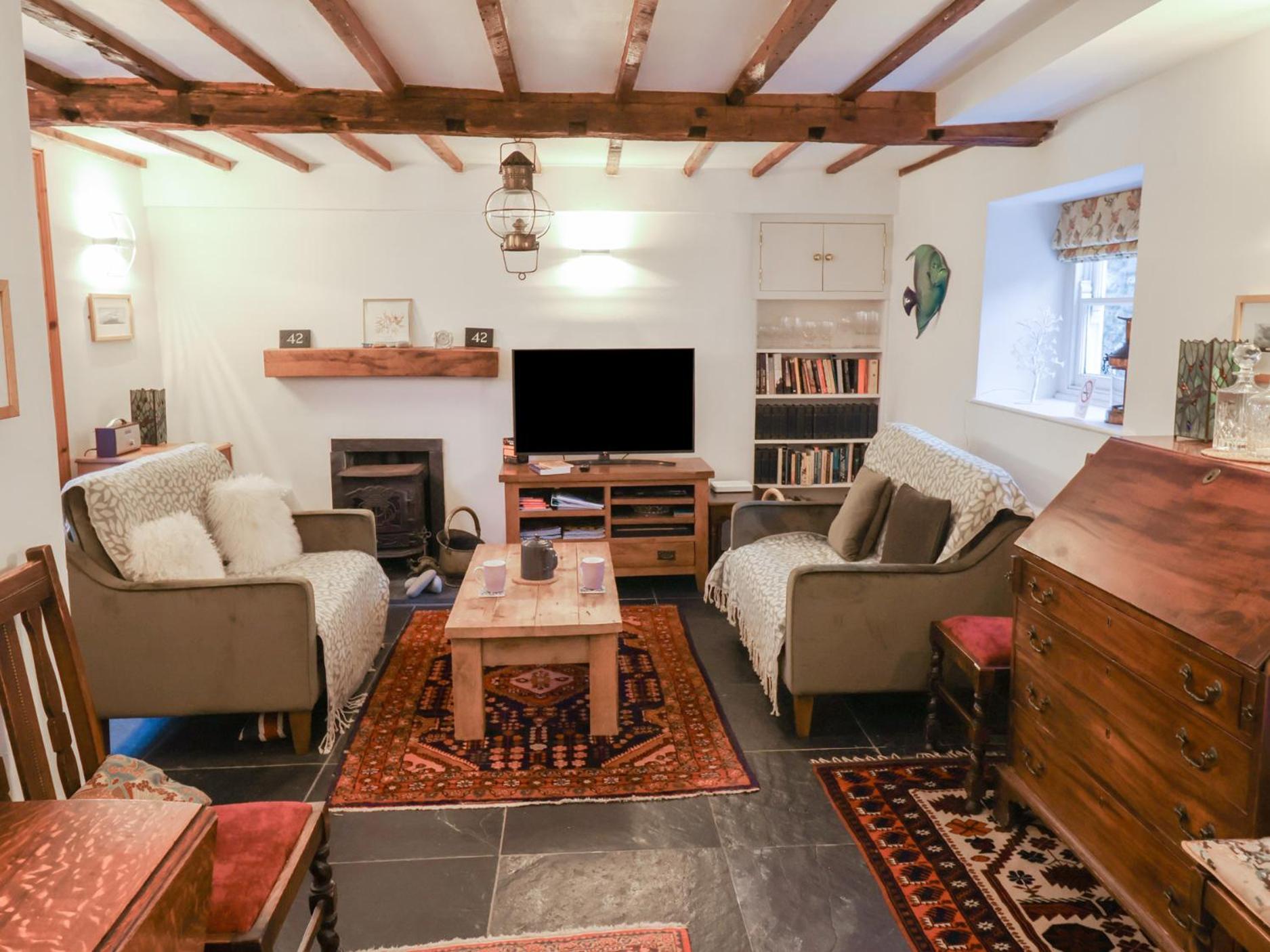 Naunton Cottage 莱姆里吉斯 外观 照片